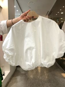 Womens Pleated Shirt Korean Style round Neck Loose Slimming Short Design Sense Casual Bubble Sleeve Solid Color Top