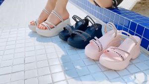 Sandal xuồng đính đá đế cao 9cm X540-047 form to