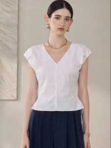 Roey s house | Design Elegant Versatile Commuter Shirt
