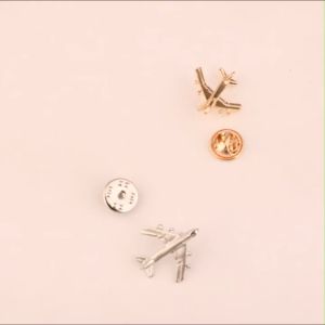 Metal Airplane Brooch: A Stylish Mini Mens Bayonet Brooch for Your Suit Coat Collar