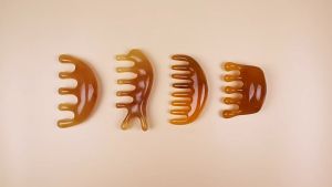 หวีนวดหัวและฝังเข็ม MM Housewares ดีไซน์สวยงาม สำหรับทุกเพศทุกวัย