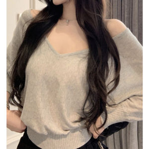 YUEZHONGWEI | White V-neck Batwing Sleeve Ice Silk Knitted Short Sleeve T-shirt Women Summer Thin Loose Design Sense Half Sleeve Top