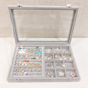 Large Capacity Jewelry Display Prop Transparent Dustproof Storage Box with Lid for Rings Necklaces Earrings