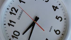 Jam Dinding Besar Jumbo 40cm Elegant Aesthetic Minimalis Putih Hitam Chrome Gold Silver Dekko 380