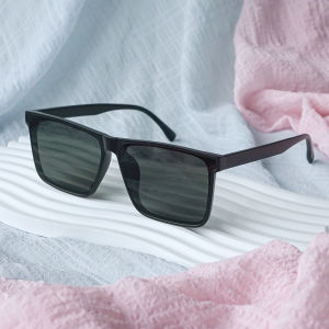 กระจกตกแต่งทรงทันสมัย ไอเทมจำเป็นสำหรับการตกแต่งที่โดดเด่น