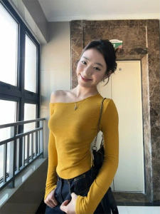 เสื้อยืดแขนยาวป้องกันแสงแดดสไตล์เกาหลีสำหรับผู้หญิง ทรงเข้ารูป ทรงสลิมฟิต ทรงเข้ารูป ทรงเข้ารูป เสื้อผ้าทำงาน ฤดูร้อน 2025