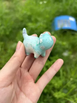 Green Sandalwood Cute Wealth Attracting Cat Figurine Home Creative Small Gift Craftwork Desktop Decoration Carved Wood Sculpture