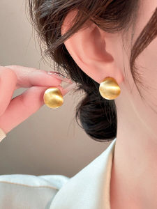 Versatile Brushed Metal Silver Earrings Womens New 2025 High-End Pure Silver Needle Earrings Luxury Personality Ear Jewelry