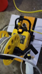 Máy xịt rửa Sumo TW90K công suất  2500W chỉnh áp Rulo dây 15m mô tơ lõi đồng