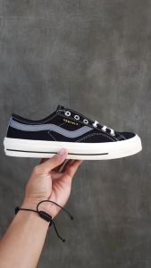 SEPATU VENTELA PUBLIC BLACK AND WHITE NTURAL BISA MENYALA MALAM HARI SNEAKER PRIA WANITA