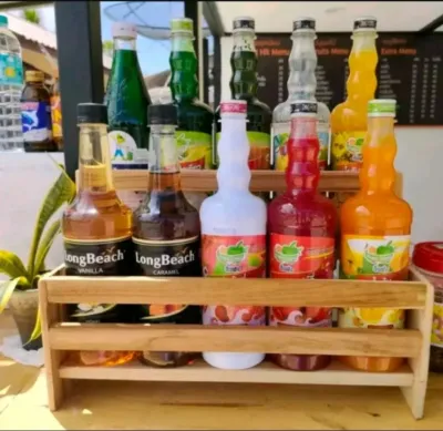 ชั้นวางขวดไม้สัก 2ชั้น วางขวดเครื่องดื่มค่ะตกแต่งร้านสวยๆงามตกแต่งบ้านสวยงามาๆโชว์สินค้า