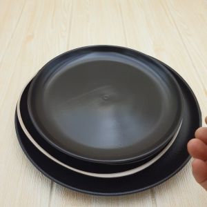 จานเซรามิคมีให้เลือก 4 ขนาด รวมข้างบน