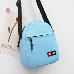 Fashionable Canvas Crossbody Bag Single Shoulder Bag for Young Women British Style Backpack Suitable for Fitness Scenarios
