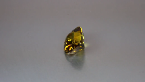 4.67 กะรัต ได้รับการรับรองจาก GIA Master Cut ! อัญมณีธรรมชาติ 100% ขุดจากศรีลังกา ทรง Cushion Cut ที่ยอดเยี่ยมสำหรับเครื่องประดับ