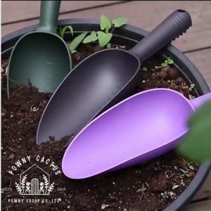 ช้อนตักดิน ช้อนพลาสติก ช้อนปลูกต้นไม้ พลั่วตักดิน พลั่วพลาสติก พรวนดิน อุปกรณ์ทำสวน