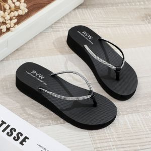 2024 New Beach Shoes Slippers Womens Summer Fashion Outwear Seaside Platform Wedge Flip-Flops Rhinestone Flip Flops
