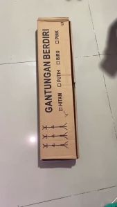 HKS-GANTUNGAN TIANG BESI BERDIRI SERBAGUNA / HANGER STANDING BAJU TAS TOPI MULTIFUNGSI