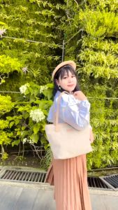 Tas Totebag Souvenir kulit sintetis costum belakang polos depan kain ukuran besar Murah Tas Parcel