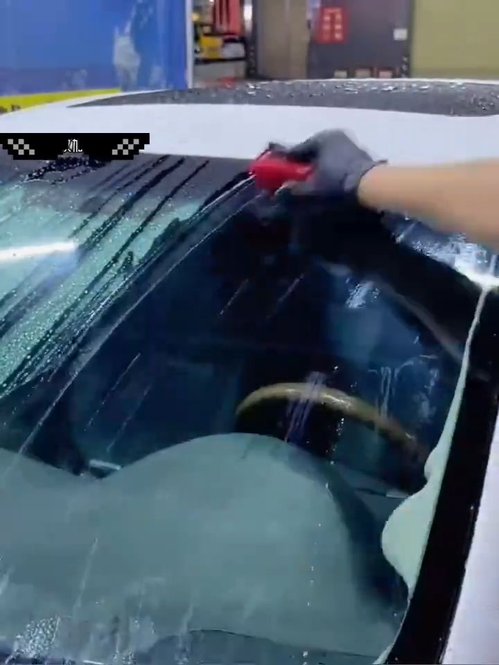 ⭐Remove watermark with 1 wipe⭐Glass oil film remover Car windscreen cleaner Windscreen cleaner Watermark remover car glass Water mark remover for car Car glass cleaner Car mirror cleaner Car glass oil film cleaner Car glass wipe 玻璃油膜去除剂  油膜清洁刷