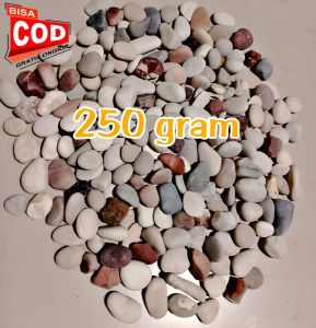 Batu hias akuarium dan taman pancawarna 500gr