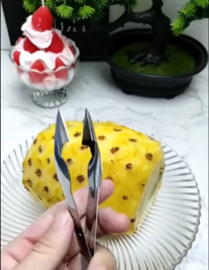 Stainless Steel Pineapple Corer & Strawberry Huller Kitchen Fruit Eye Remover Tool Small Gadget for Easy Seed Removal - Utensils