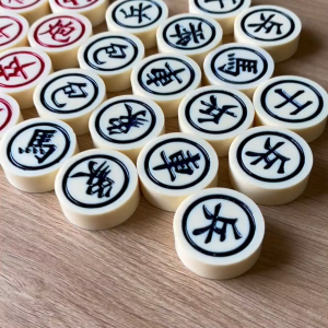 Bộ quân cờ tướng đặc Melamine cứng đẹp kèm bàn cờ giấy