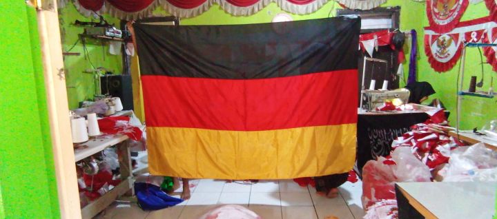 Bendera%20Jerman%20Poliester%20Peles%20Grade%20A%20(3m)%20-%20Image%207
