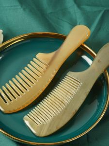 White Yak Horn Comb Natural Genuine Goods Tibet plus Thick and Wide Teeth Anti-Static Anti-Hair Loss Men and Women Massage Comb Non Wood Comb