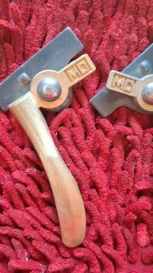 Steel Window Handle and Window Hinges (Left/Right)