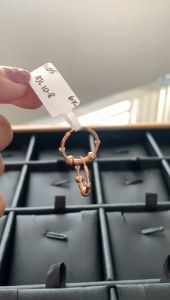 Anting Jipsi Emas Kadar 8K & 6K: Model Polos Simpel & Cantik Elegan