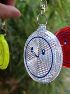 Acrylic Reflectors Cycling Night Running Safety Warning round Personalized Reflective Pendants High Brightness Reflective Keychains