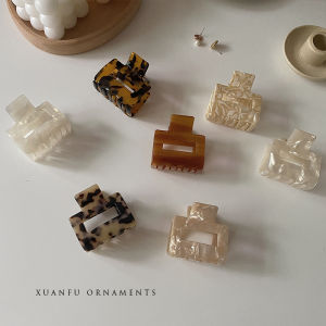 Capital Elegance Classy Touching Fish Color Screen Red Half Tie Ponytail Grip Back Head Clip Headdress Hairpin South Korea