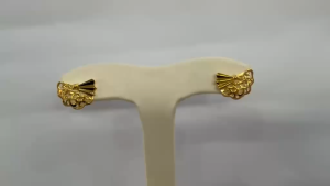Poh Heng Jewellery 22K Legacy Fan Earrings in Yellow Gold