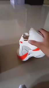Sepatu Lari Ortuseight Solar 1.1 Terbaru - Sepatu Pria Kulit Sintetis Warna Hitam Aksen Warna Cerah