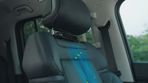 Car Seat Fan Airflow Direction Adjustable Car Headrest Cooling Air Fan USB Powered Air Cooling Fan for Front Rear Seat