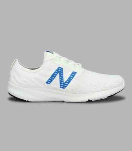 Sepatu New Balance Coast V4 Men White