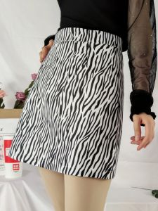 กระโปรงทรงเอลายสก็อตลายม้าลายกางเกงขาสั้นเอวสูงสำหรับผู้หญิงในช่วงฤดูร้อนปี 2023 กระโปรงทรงเอป้องกันแสงสะท้อนขนาดใหญ่กระโปรงทรงเอกระโปรงทรงเอ