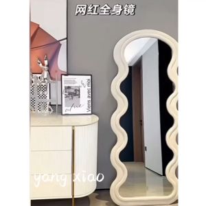 กระจกยาวเต็มตัว กระจกเต็มตัวแบบตั้งพื้น เสียหายเคลมชิ้นใหม่ฟรี คลิกที่เล่น พร้อมส่วนประสบการณ์