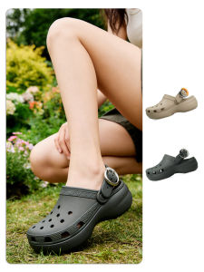 Crocs | Cloud Comfort Elevation Clog Sandals