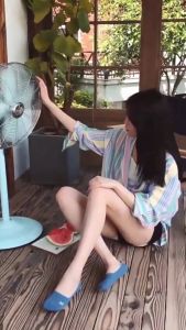 Happy ถุงเท้าแบบสั้น ถุงเท้าข้อสั้น ผ้านุ่มใส่สบาย ถุงเท้าลายแมวน่ารัก เสื้อผ้าถุงเท้าที่น่ารักสำหรับผู้หญิง