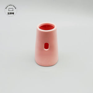 Hamster Ceramic Water Bottle Stand Base Anti-Flip Large Size Drinking Water Device PP Base Two-In-One Design Pet Supplies
