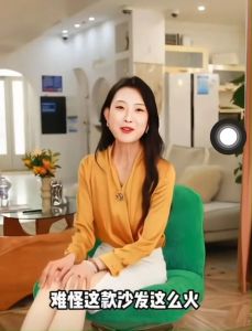 โซฟา เก้าอี้โซฟา เนื้อผ้าลูกฟูก โซฟาผ้า นั่งสบาย แข็งแรง ทนทาน หนานุ่ม นั่งสบาย เหมาะสำหรับทั้งครอบครัว สามารถนั่งได้1คน พร้อมส่ง2สี เทา เขียว ขาแสตนเลส