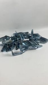 KLEM SIKU KURSI LEMARI isi 100 pcs ukuran 55x55 cm BAHAN BESI PLAT TEBAL HARGA MURAH BARANG BERKUALITAS PROMO DISKON TERLARIS