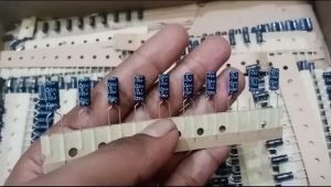 Elko 10v 220uf Original(10pcs): Komponen Audio Berkualitas