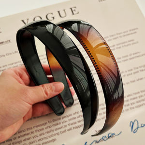 Wide Edge Acrylic Hairband Simple Versatile Anti-Slip Toothed Headband Pressing Hair Washing Face Hair Clip Fashionable Jewelry