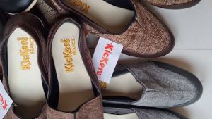 Sepatu wanita slip on flat shoes terbaru kekinian viral cewek kerja kuliah perempuan  hijabers keren