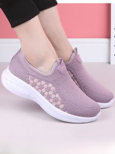 SHIPAILUO | Womens Soft Bottom Breathable Anti-slip Slip-on Shoes Spring Autumn Seasonal Comfortable Mom Shoes Traditional Beijing Style
