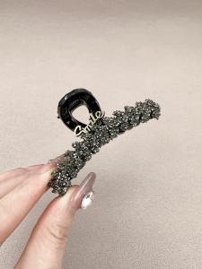 Korean Style Medium Letter Rhinestone Hair Claw Clip Fashionable Hair Accessories Hairpin Shark Clamp for Thin Hair on Back of Head