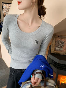 Áo Thun Nữ Dáng Ôm Cổ Tròn Tay Dài Thêu Nơ Bướm Màu Trắng Mùa Thu Phong Cách Hàn Quốc Chất Liệu Khác Thường Ngày