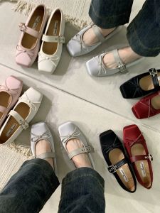 รองเท้า Mary Janes สไตล์นางฟ้า ทรงหัวเหลี่ยม สำหรับผู้หญิง ฤดูใบไม้ผลิและฤดูใบไม้ร่วง รองเท้าส้นแบนแบบผูกโบว์ รองเท้าส้นแบนแบบสวมสบาย